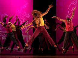 DANCE PERFORMANCE PROGRAM